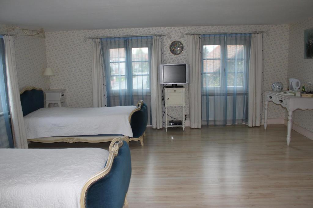 Chambres D'Hotes "Aux Portes De L'Alsace" Suarce Habitación foto